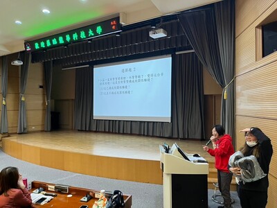 諮商中心主任2圖片