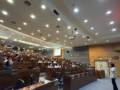 LINE_ALBUM_115年度職員研習_260812_24圖片